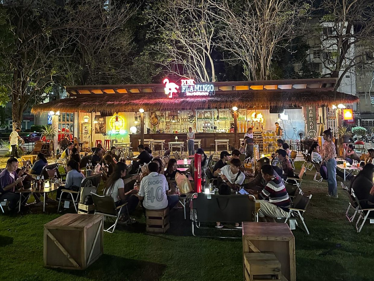 Pink Flamingo Bar&Bistro : กรุงเทพมหานคร