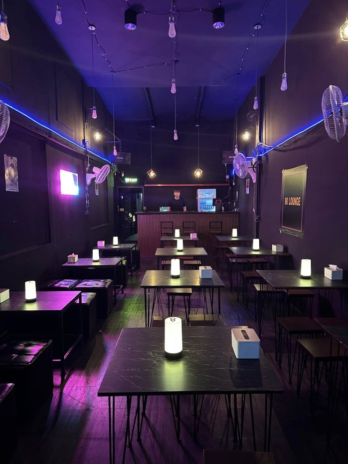 90Lounge bar : กรุงเทพมหานคร