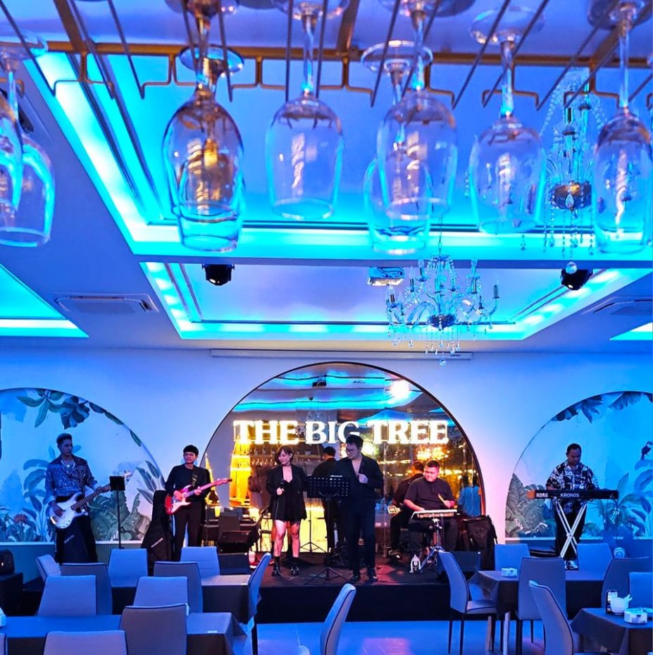 The Big Tree Eatery and Bar : นนทบุรี
