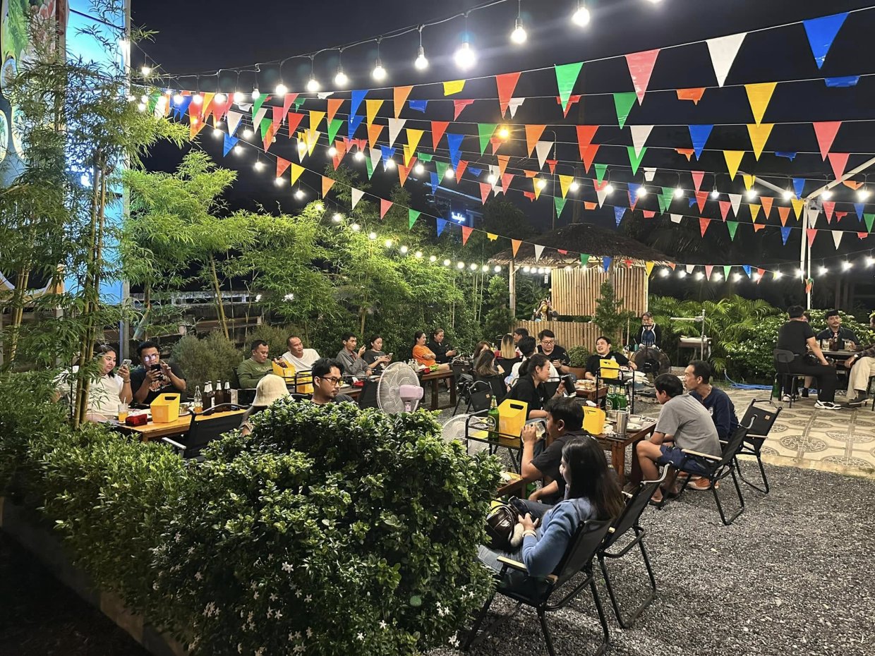 Timeline Bar & Restaurant : Nonthaburi