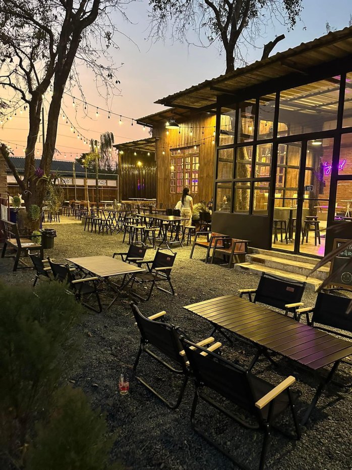 Backyard Bar : อุบลราชธานี