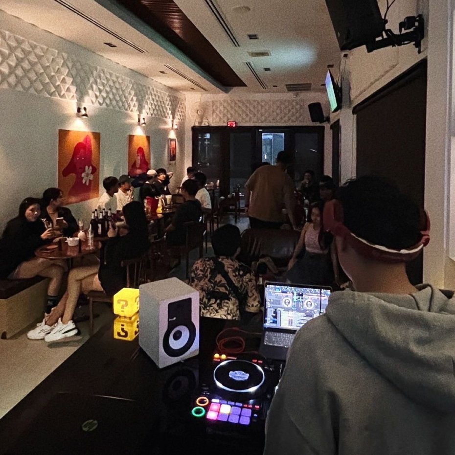 Tipsy Music & Bar : อุดรธานี