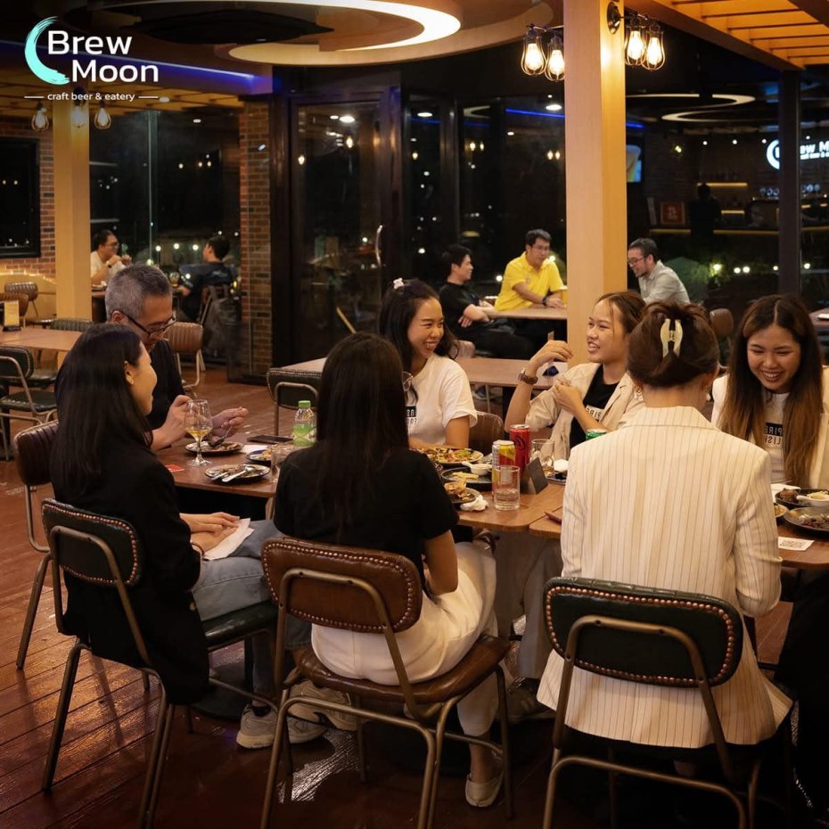 Brew Moon craft beer & eatery : Bangkok
