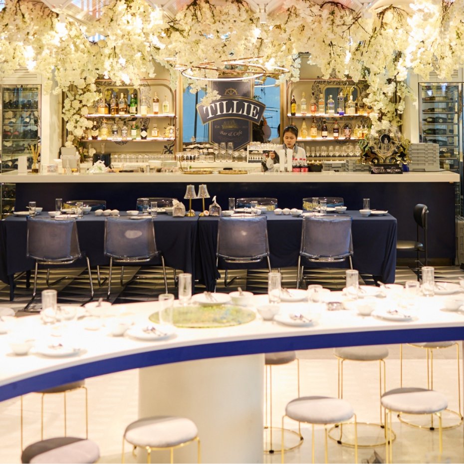 Tillie Bar : กรุงเทพมหานคร