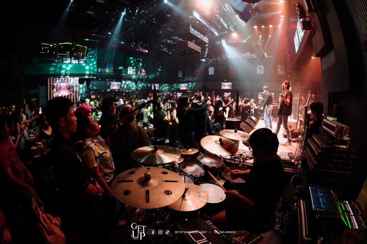 GETUP Bar&Restaurant : อุทัยธานี