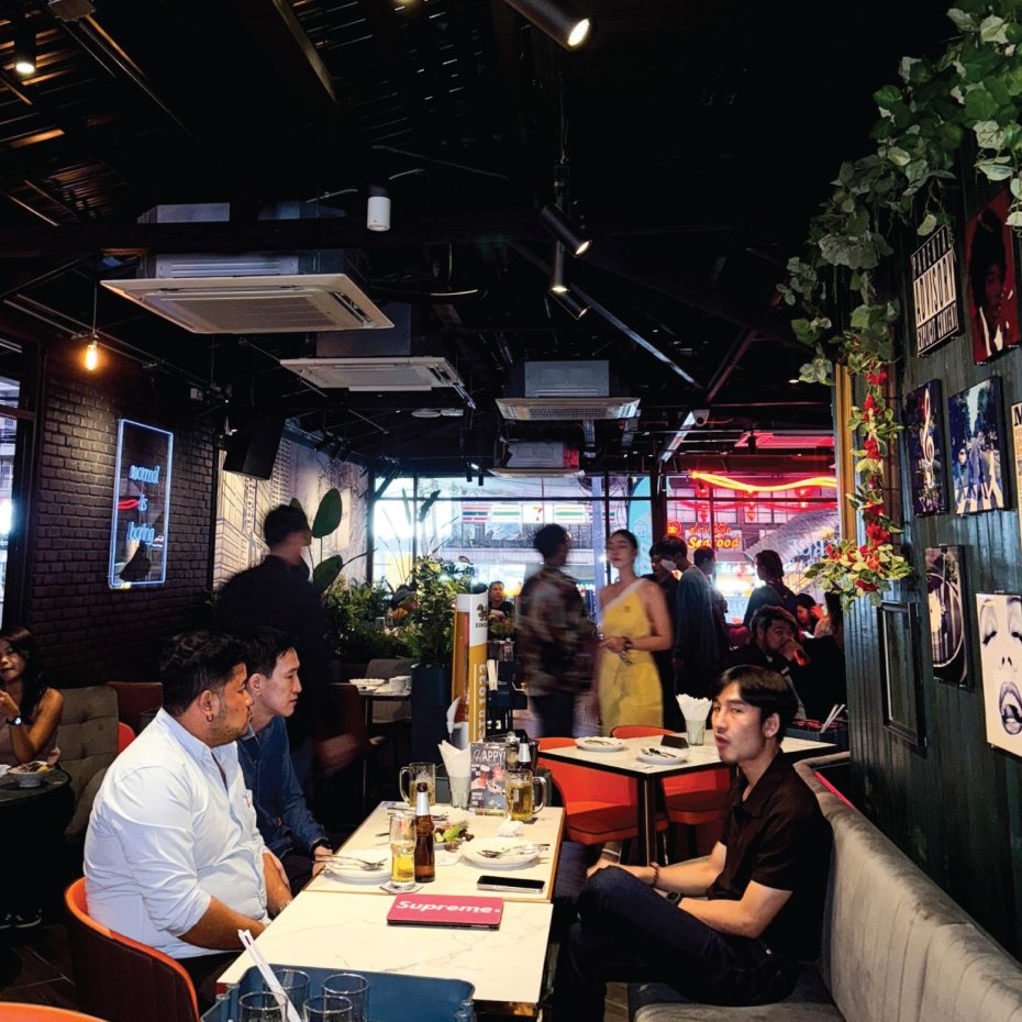 Merge Bar : กรุงเทพมหานคร