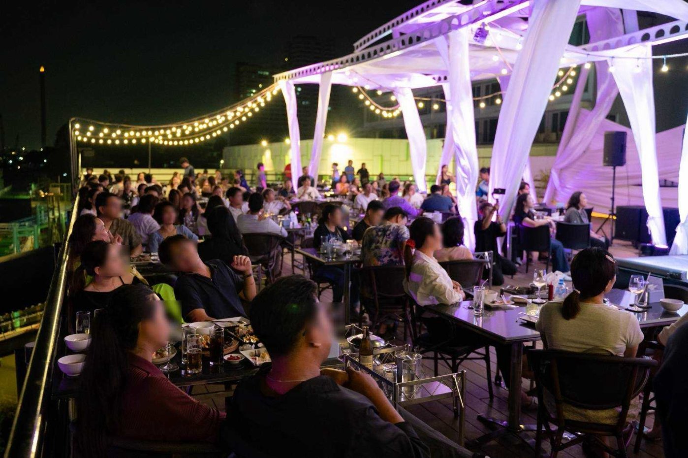 Craftport River Bar & Restaurants : กรุงเทพมหานคร
