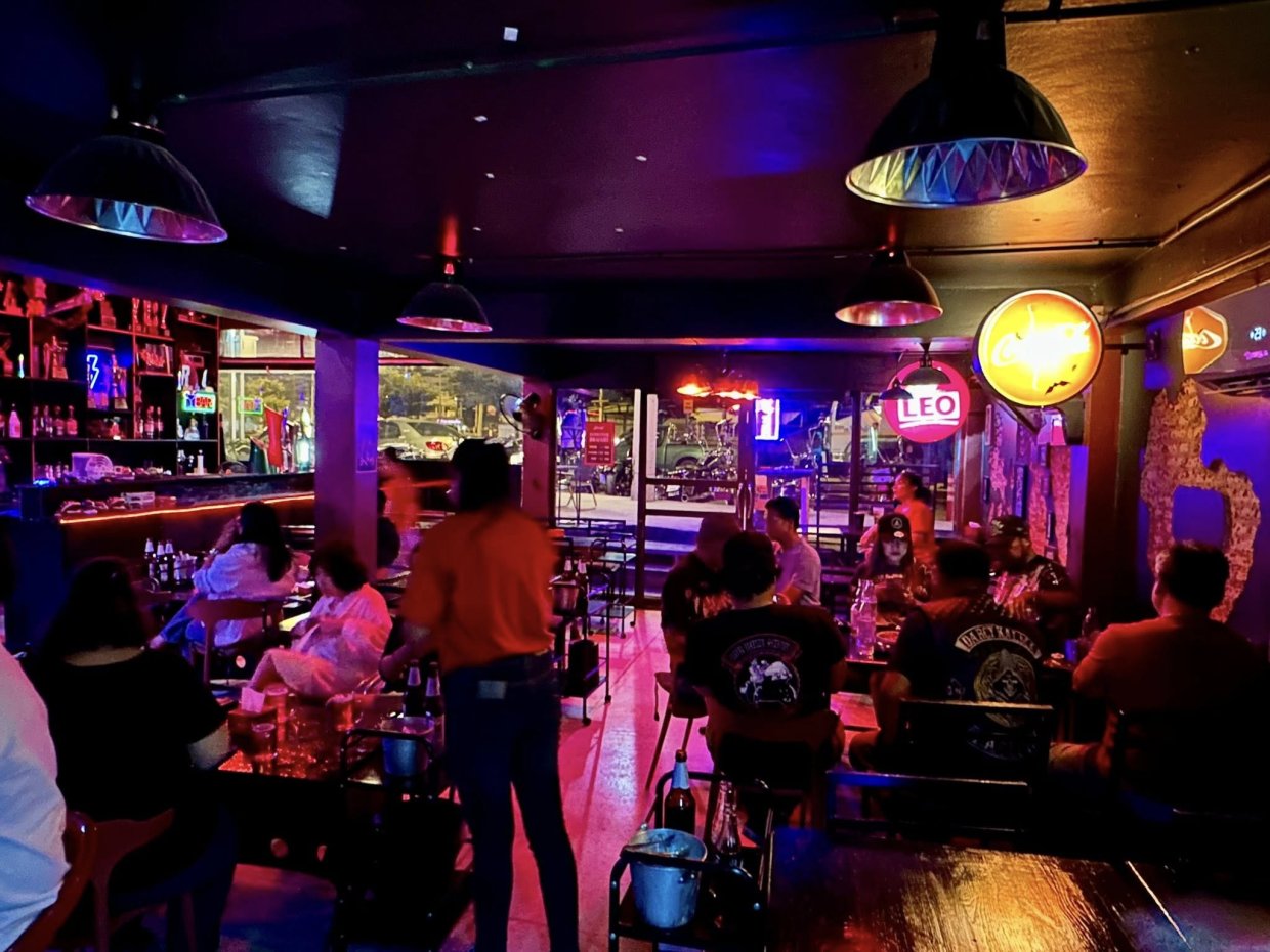 Race Bar Ayutthaya : พระนครศรีอยุธยา