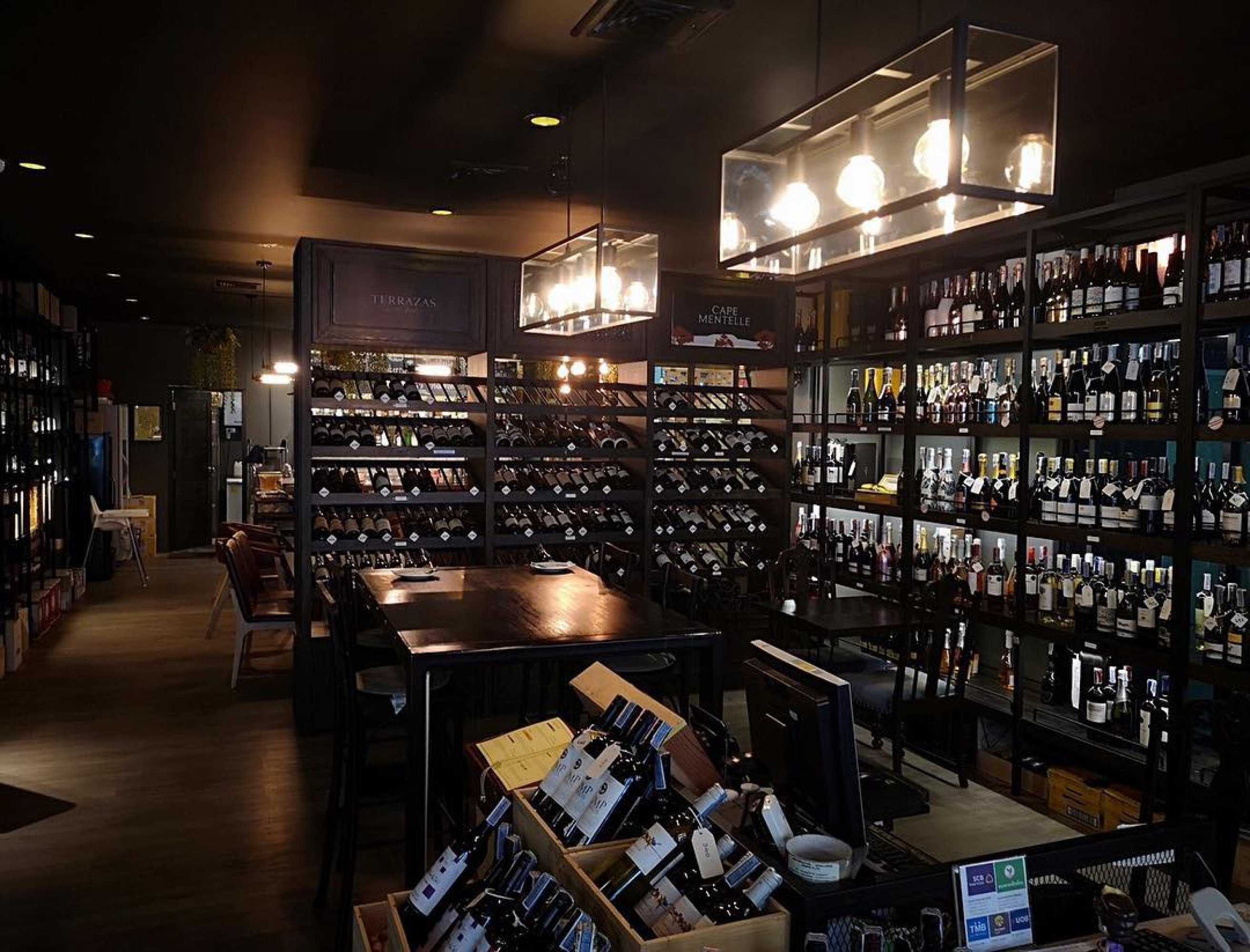 Oak Wine and Grill : กรุงเทพมหานคร