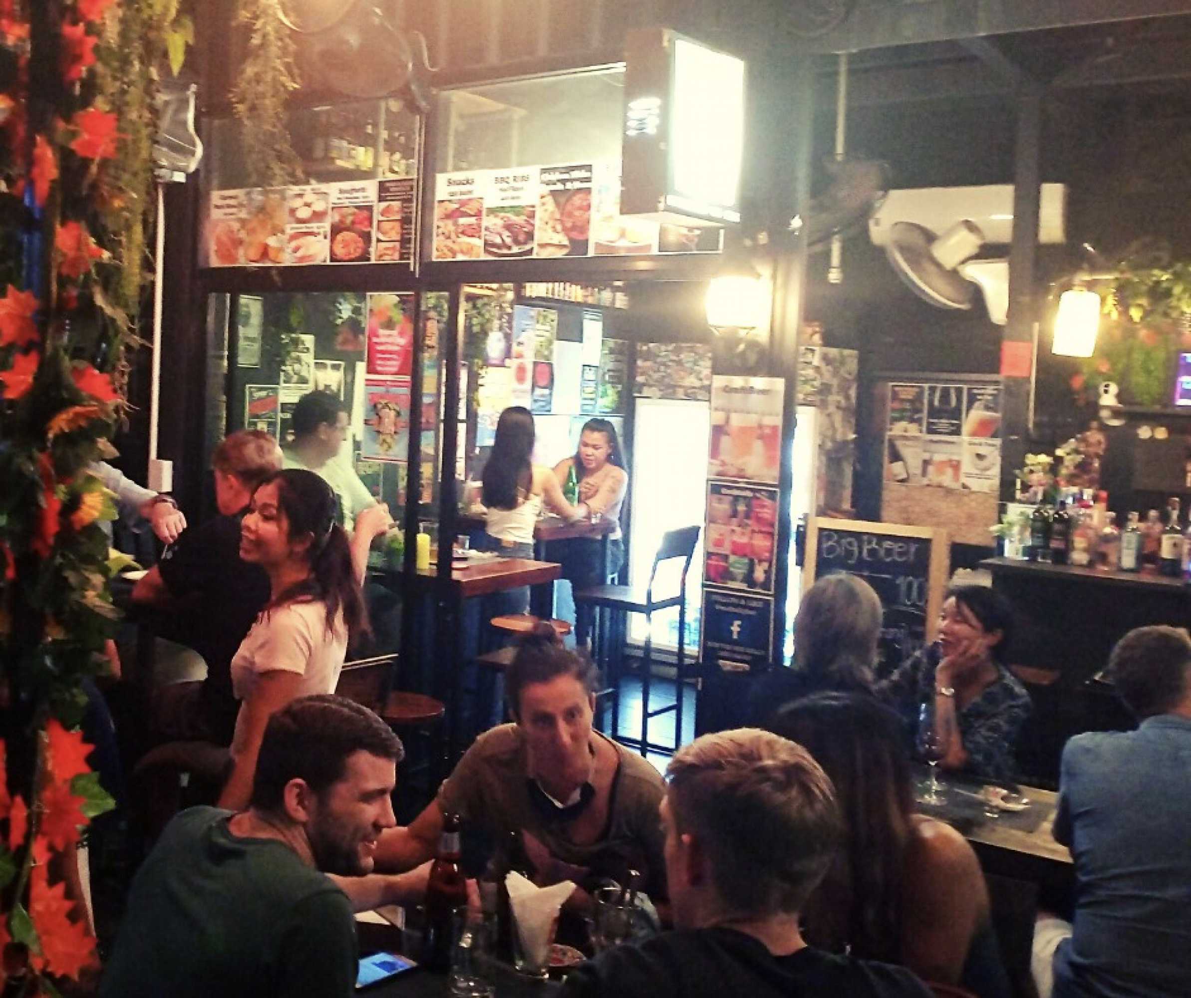 The Ned Kelly Bar &amp; Bistro : Bangkok