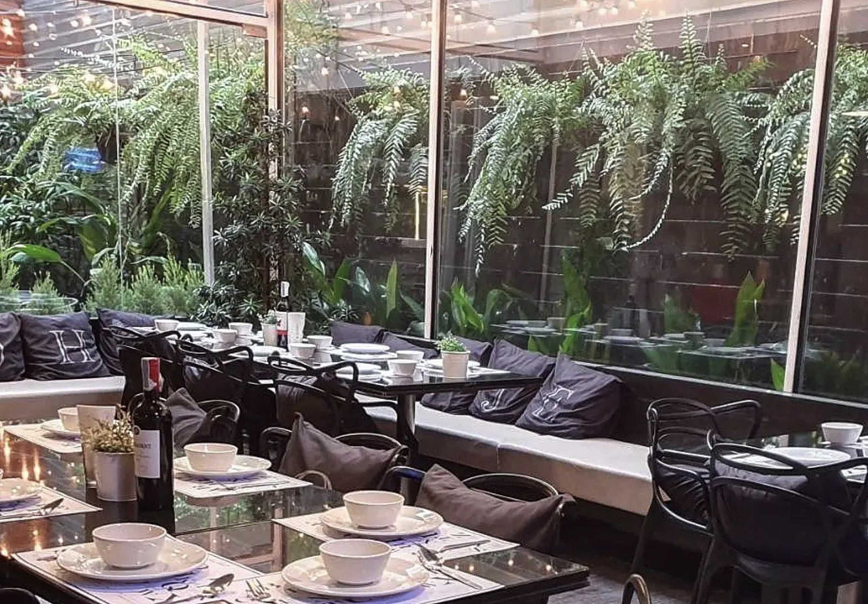 Alphabet Cafe&Bar : กรุงเทพมหานคร