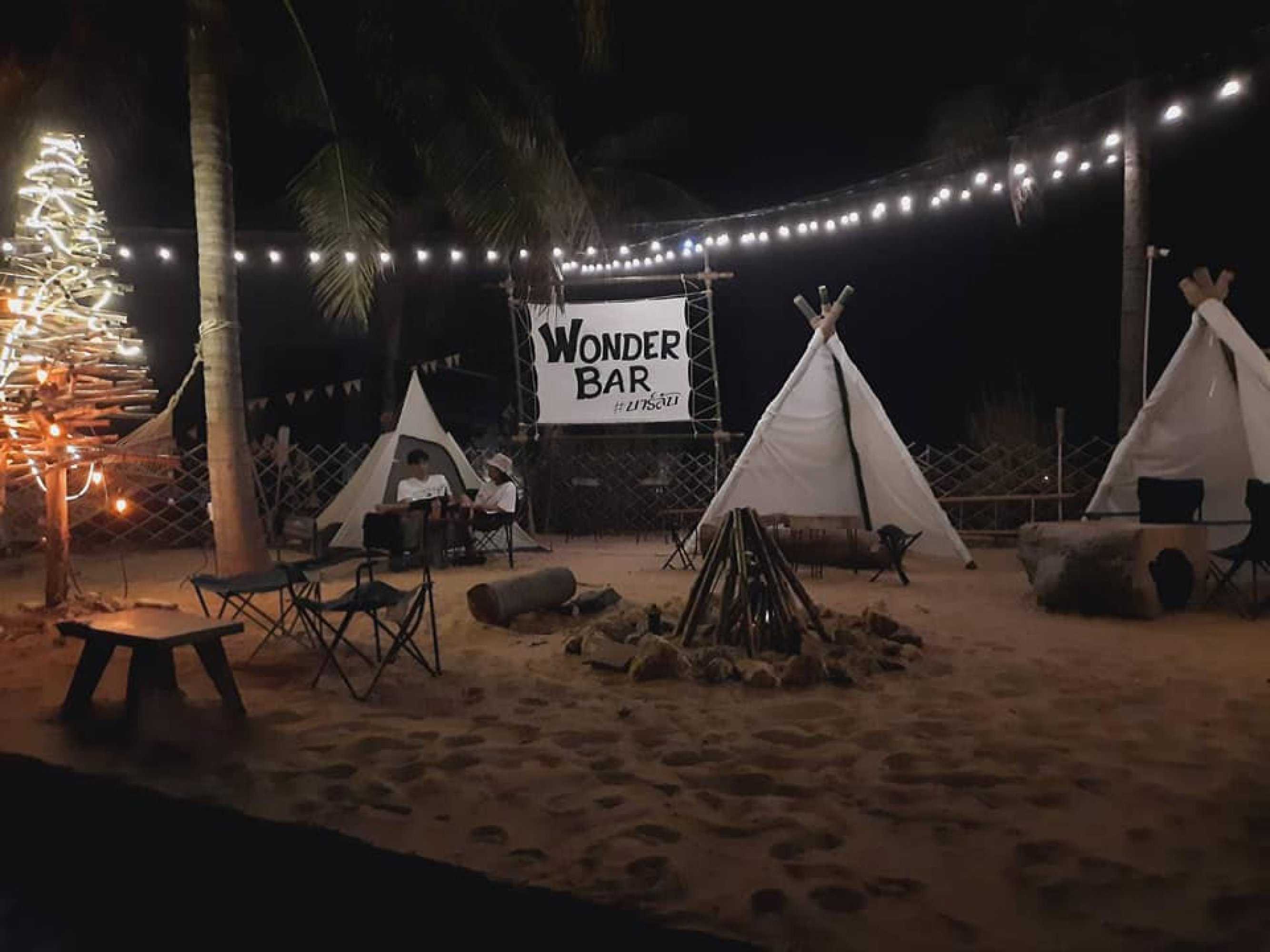 Wonder Bar : ชลบุรี
