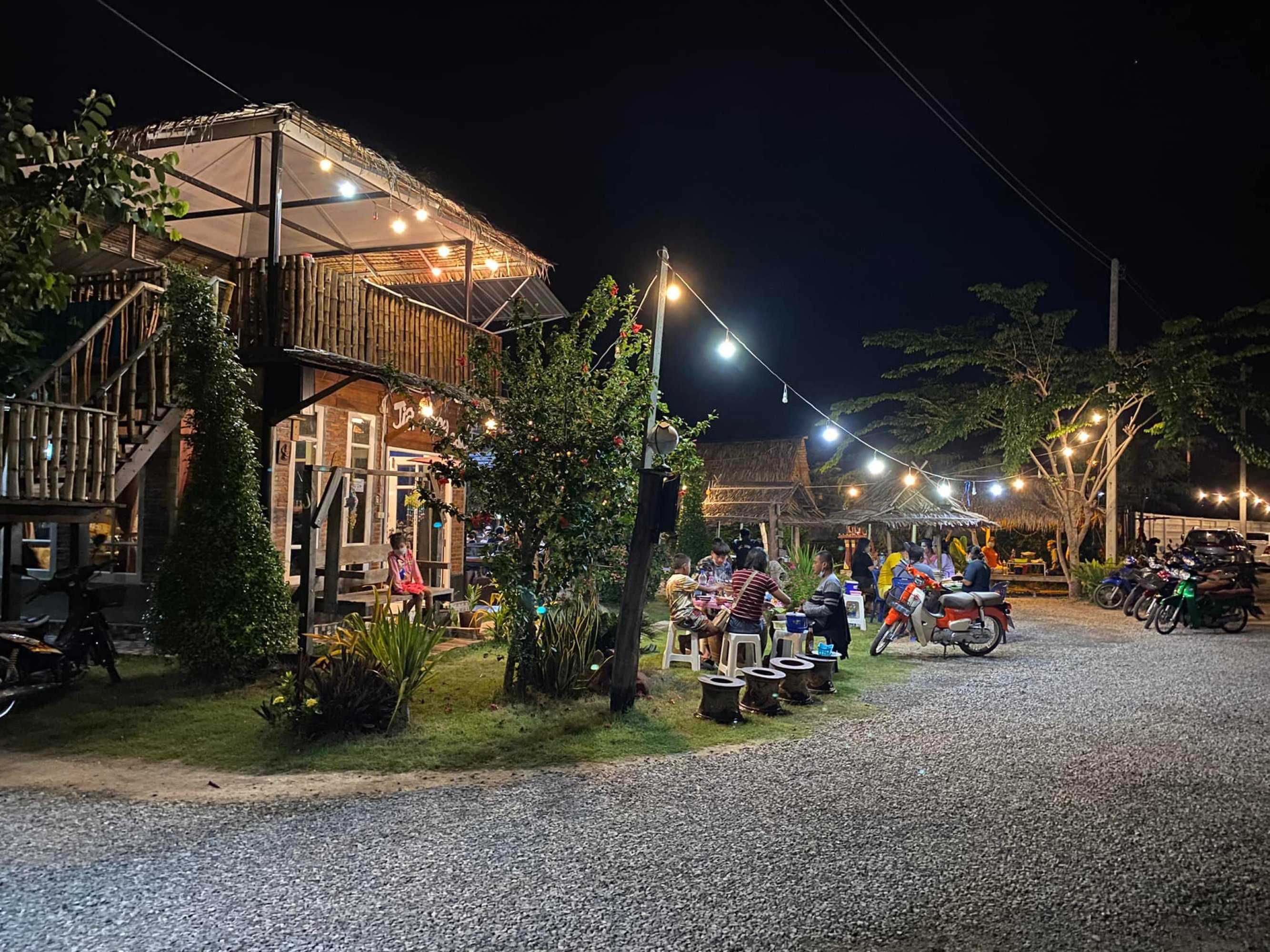 Jia-peng cafe : Ratchaburi