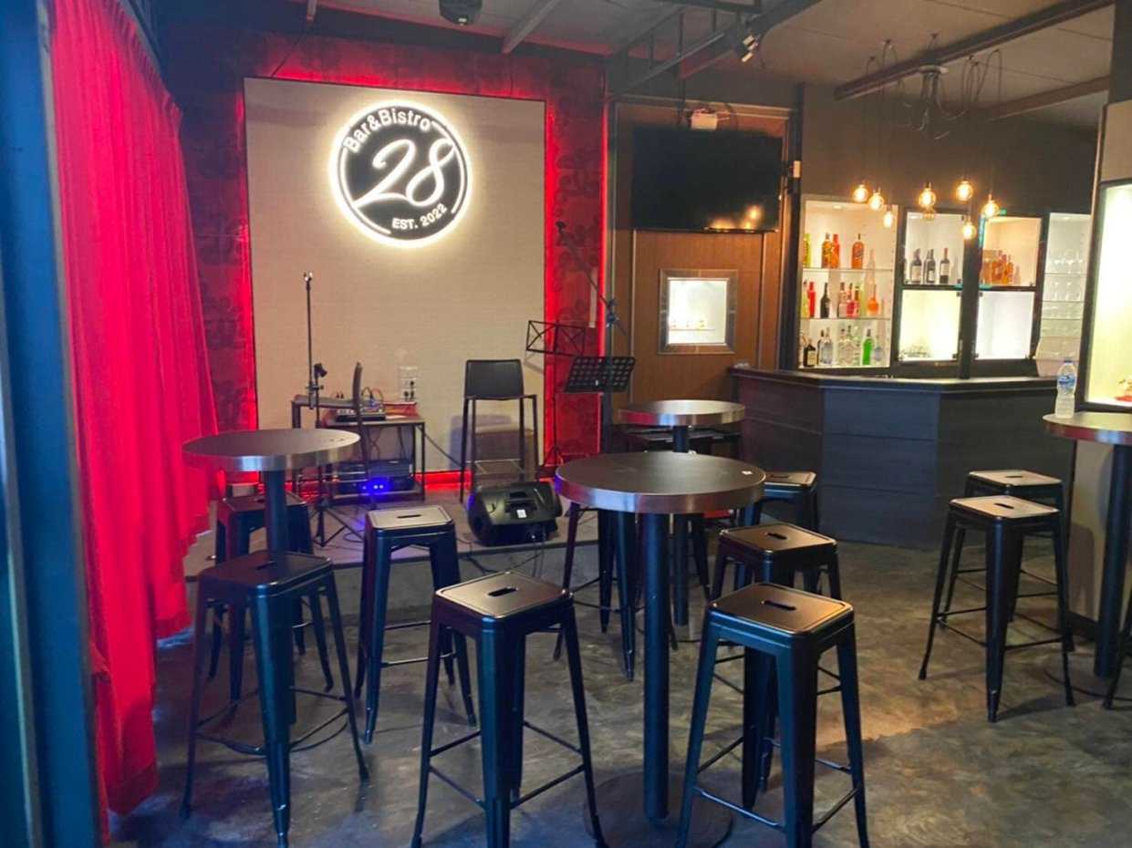 28 Bar&Bistro : Bangkok