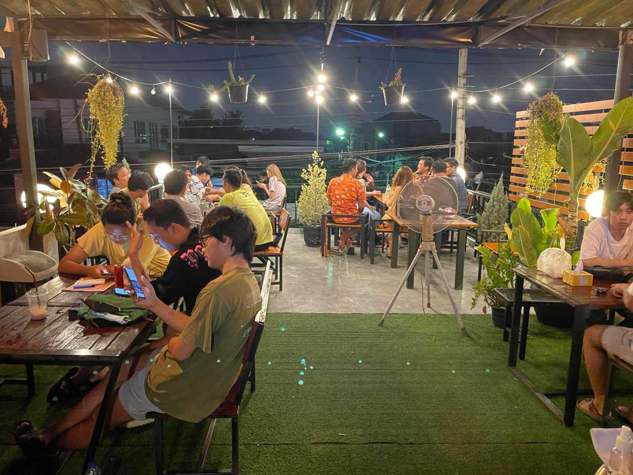 The 8ight Café : Bangkok