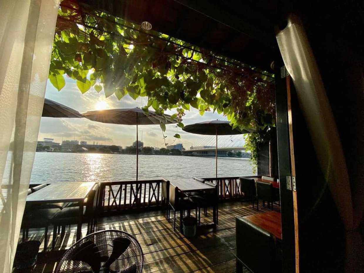 Rama8 Cafe : Bangkok