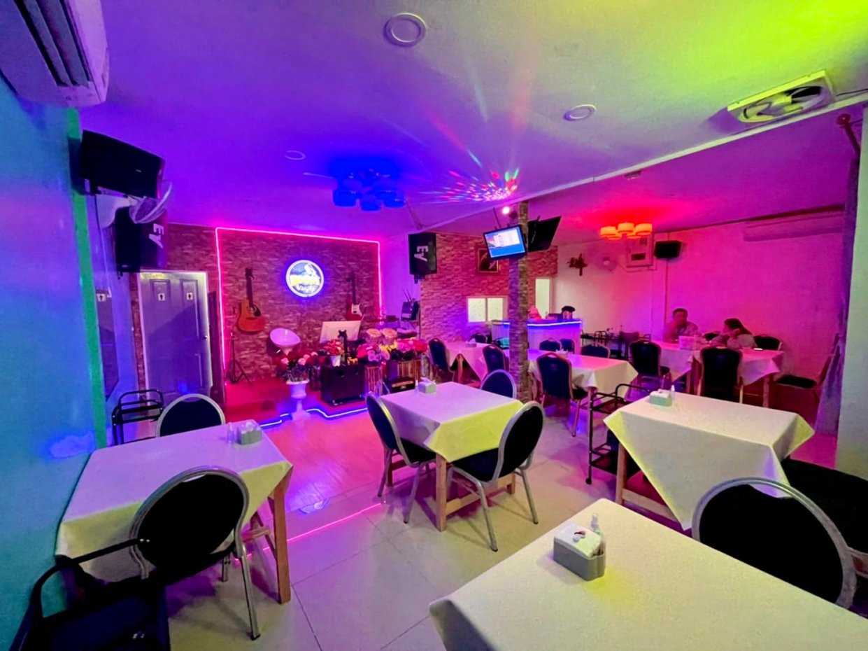 BOOM Karaoke Ramintra Soi 19 : กรุงเทพมหานคร