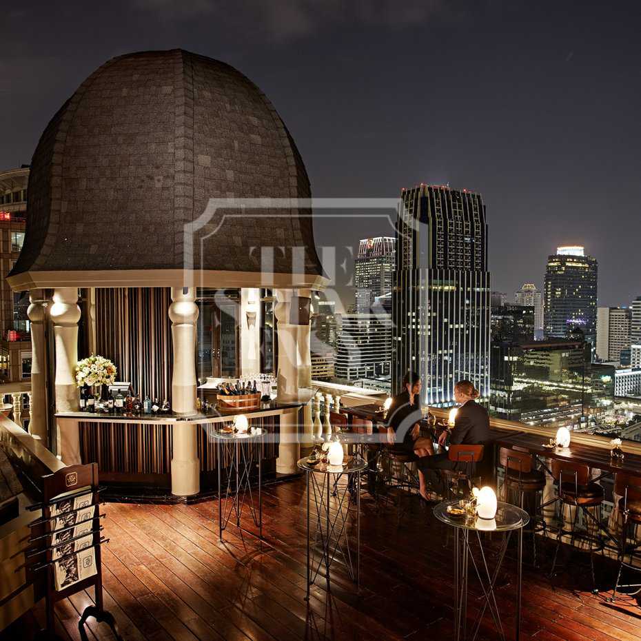 The Speakeasy Rooftop Bar : Bangkok