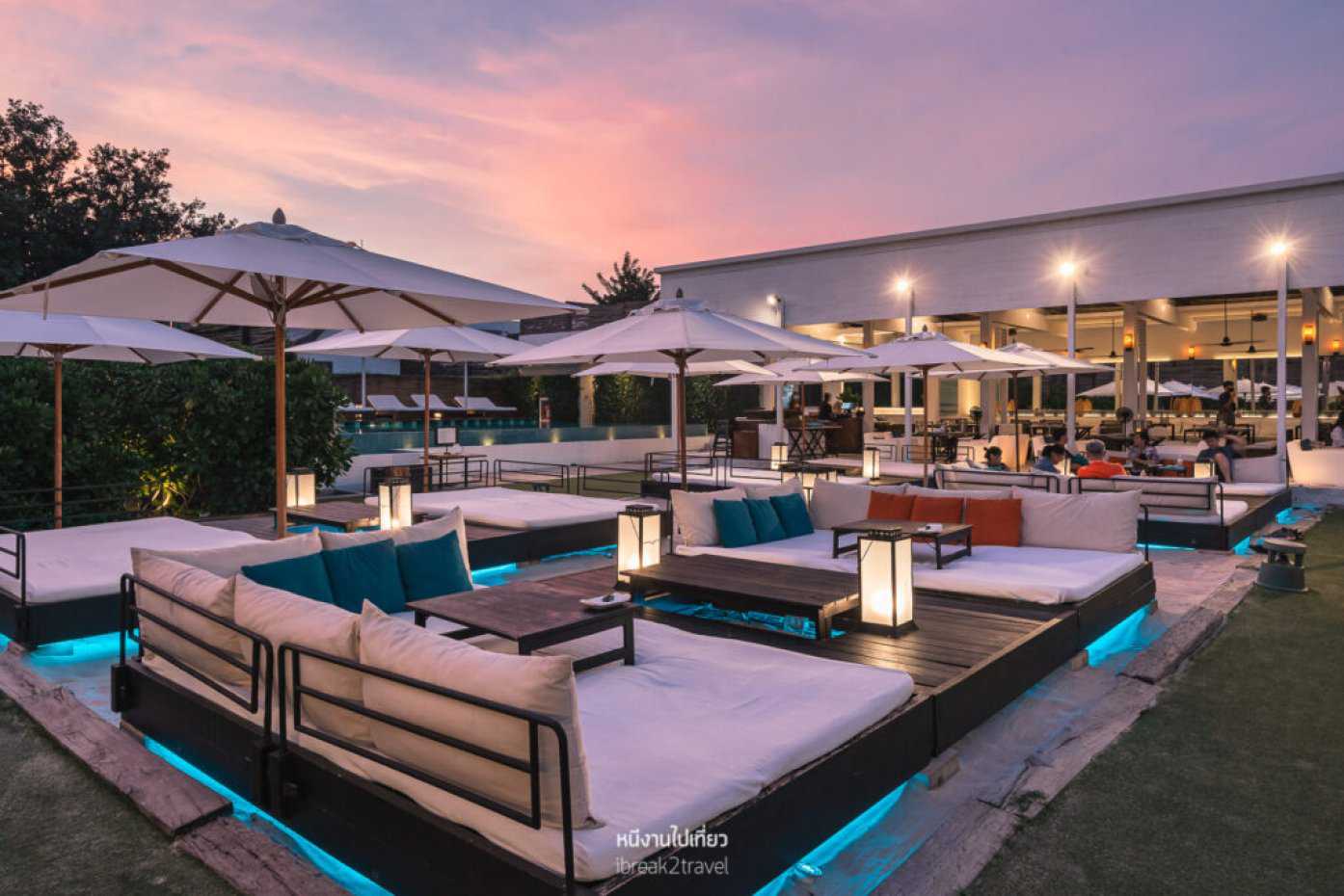 Oceanside Beach Club & Restaurant : Prachuap Khiri Khan