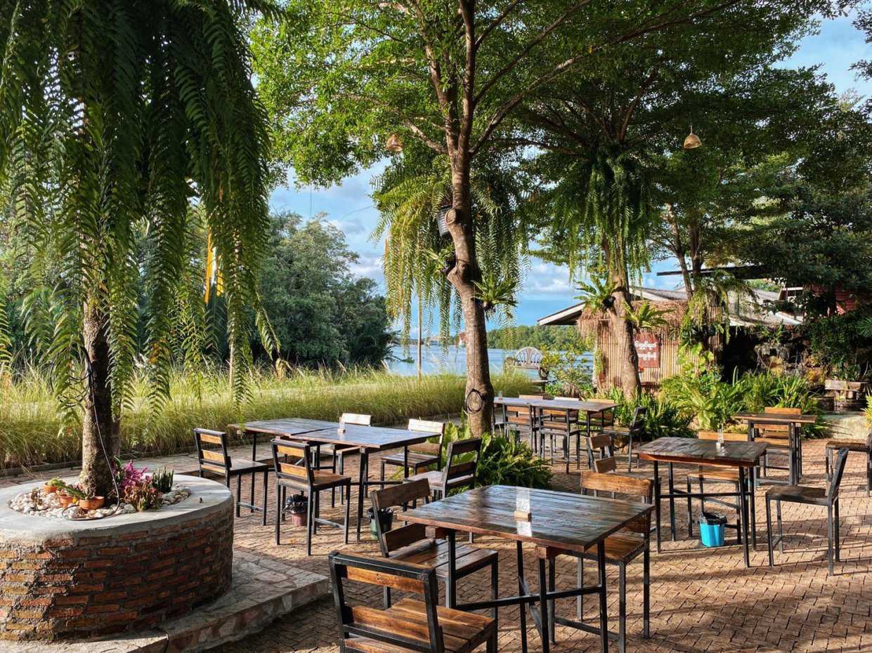 Ruen Sakhon Cafe&Restaurant : Samut Sakhon