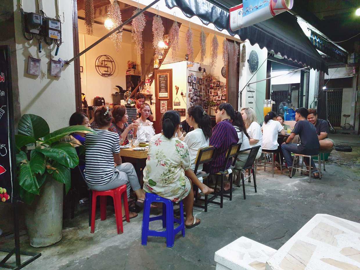 7 Star Cafe' : ชลบุรี