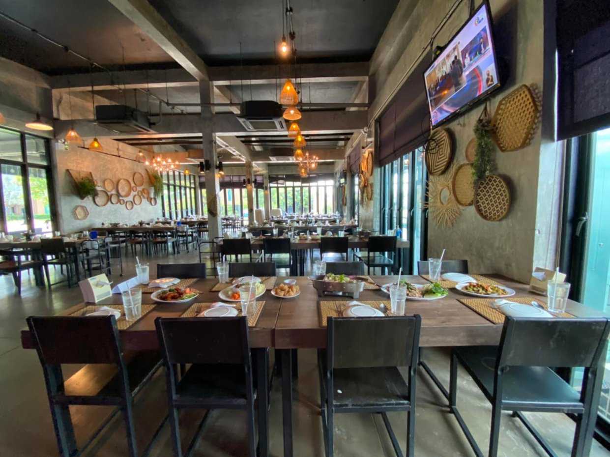 River Bar & Restaurant : Nakhon Phanom