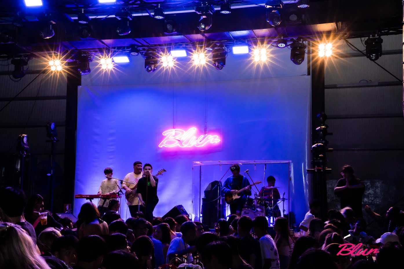 Blur : Pathum Thani