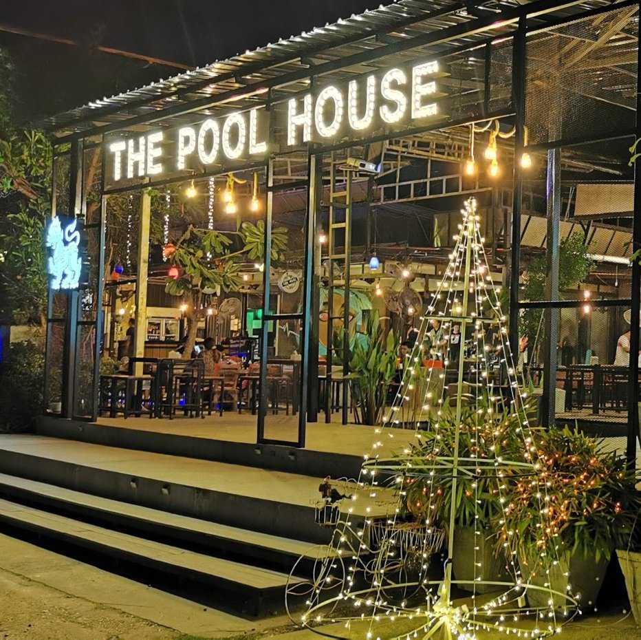 The Pool House : Mukdahan