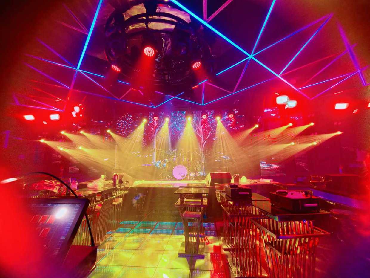 HIYA CLUB : กรุงเทพมหานคร
