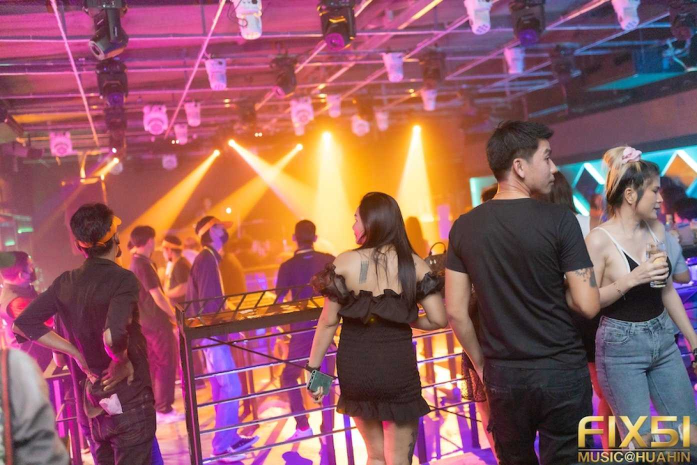 FIX51music HuaHin : ประจวบคีรีขันธ์
