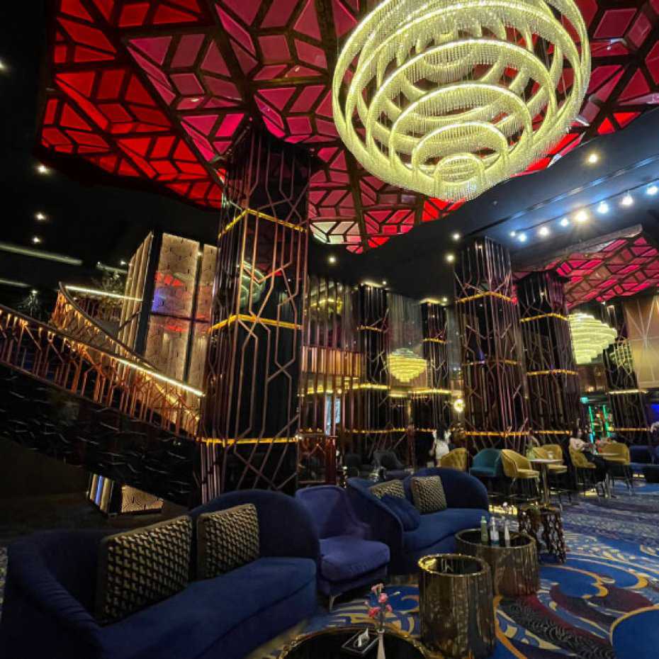 Caviar Club & KTV รัชดา 7 : กรุงเทพมหานคร