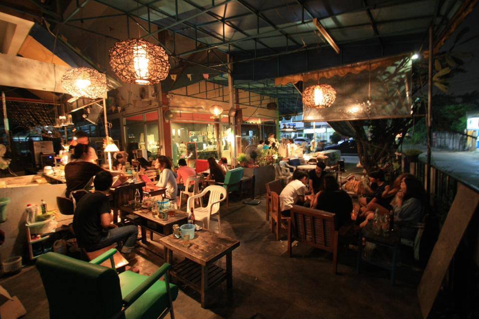 กรุงเกษม-ร้านน้า (Kru Kasam Ranna) : กรุงเทพมหานคร (Bangkok)