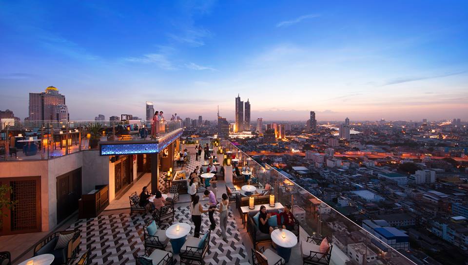 เย่ารูฟท็อปบาร์ (Yao Restaurant & Rooftop Bar) : กรุงเทพมหานคร (Bangkok)