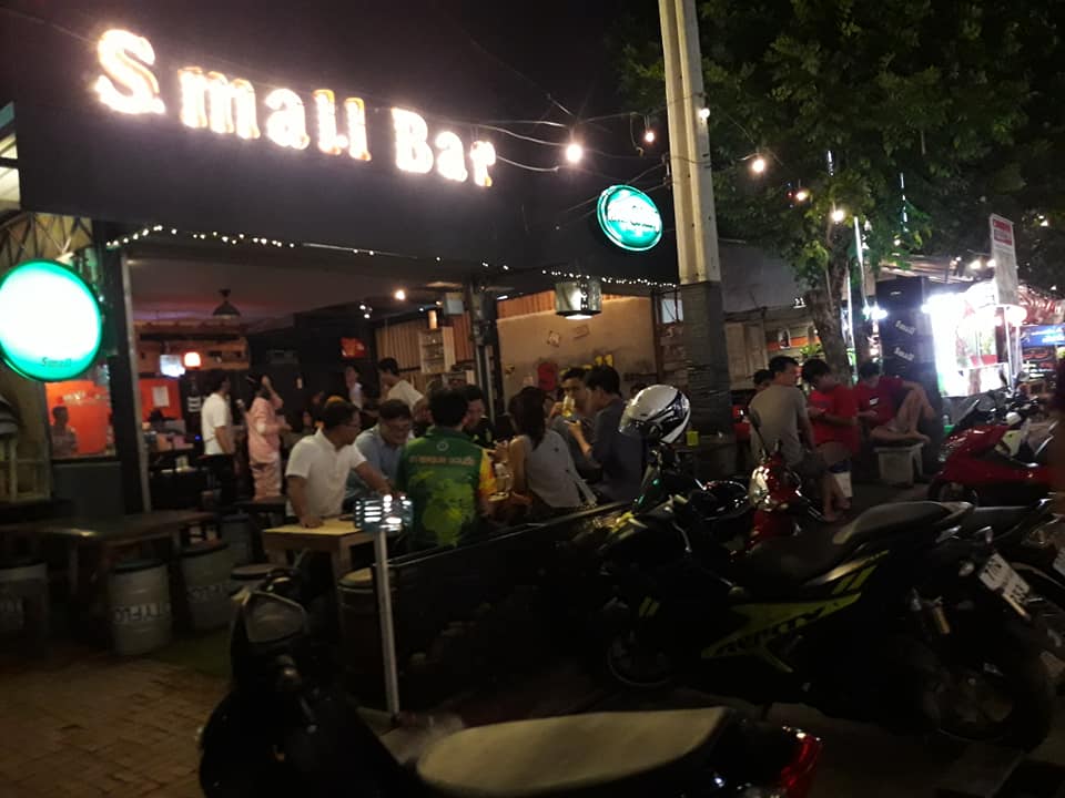 Small Bar (สมอลล์ บาร์) : Bangkok (กรุงเทพมหานคร)