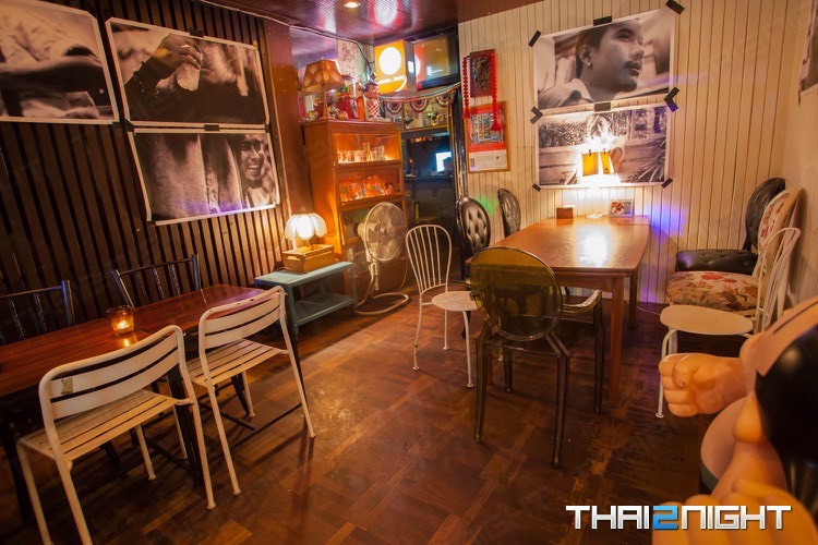 ฮิปปี้ เดอ บาร์ (Hippie De bar) : กรุงเทพมหานคร (Bangkok)