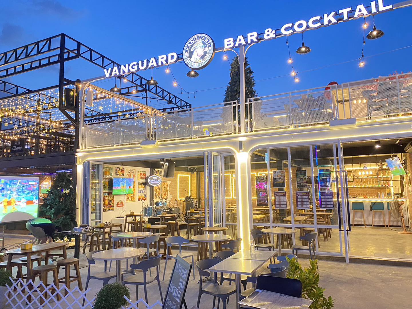 Vanguard Bar&Cocktail (Vanguard Bar&Cocktail) : Bangkok (กรุงเทพมหานคร)