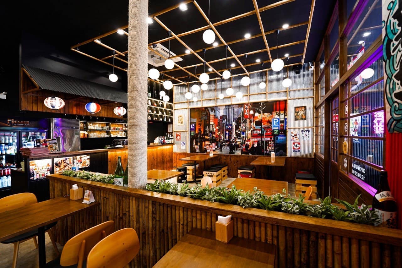 Chon•Buri Izakaya Japanese Restaurant & Bar (ชงบุริ อิซากายะ Japanese Restaurant & Bar) : Chon Buri (ชลบุรี)