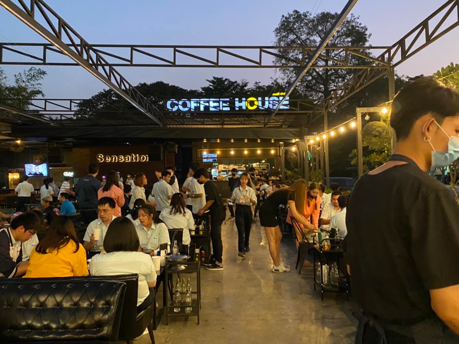 Coffee House (Coffee House) : Phra Nakhon Si Ayutthaya (พระนครศรีอยุธยา)