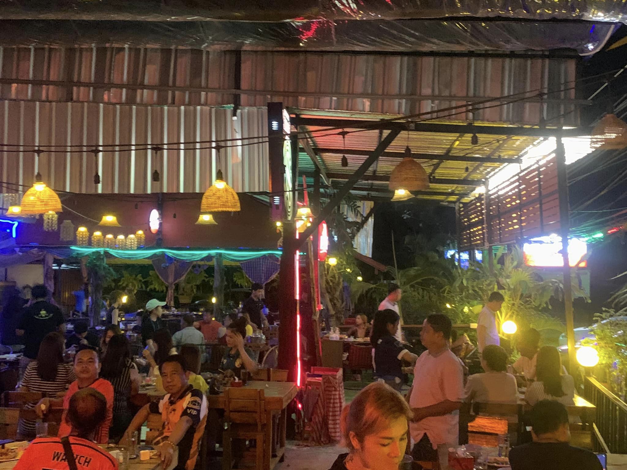 สวนอาหารรีแลกซ์ (สวนอาหารรีแลกซ์) : Khon Kaen (ขอนแก่น)