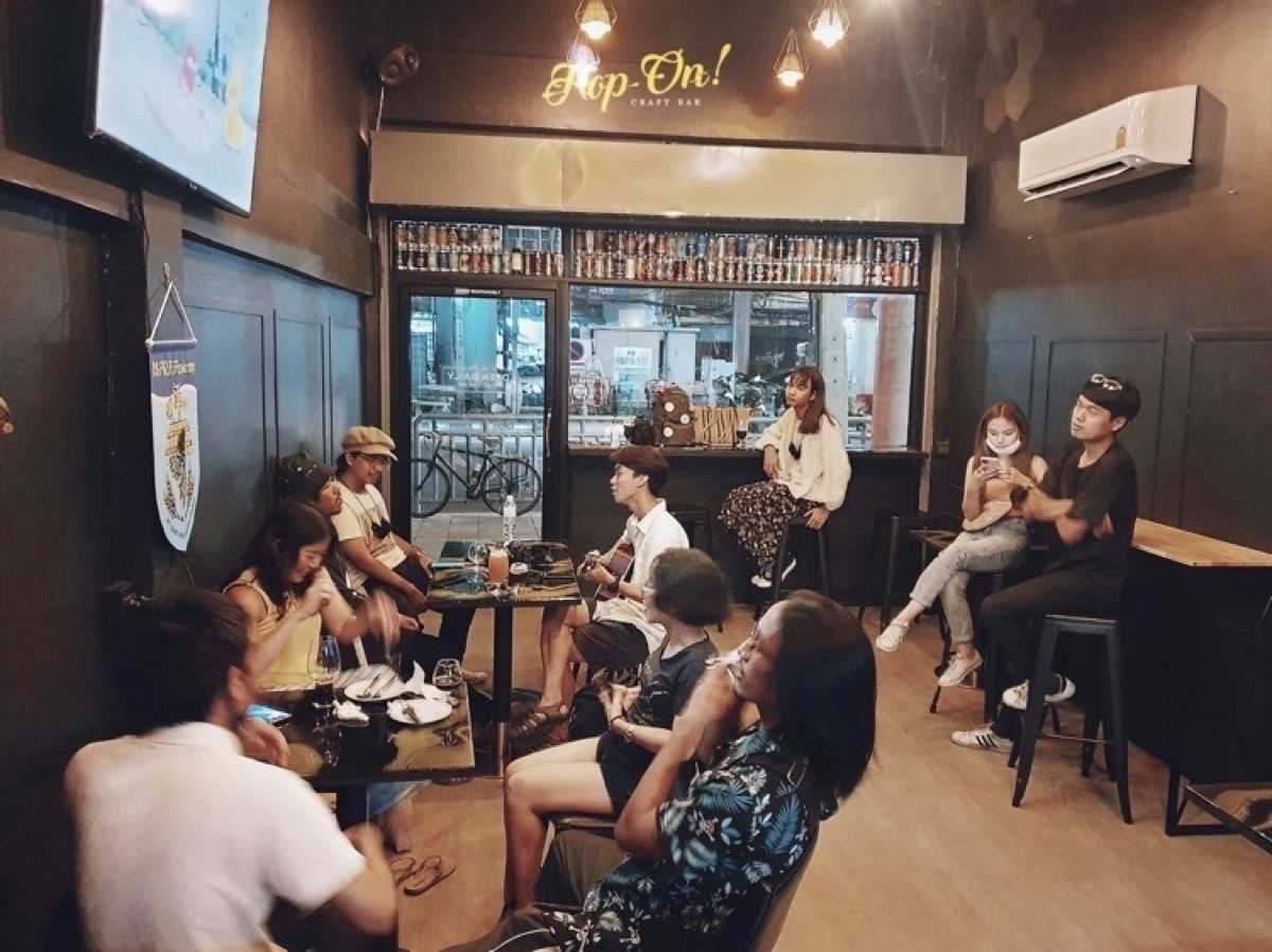 Hop On Craft Bar