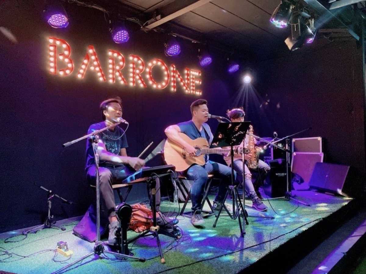 บารอน นครสวรรค์