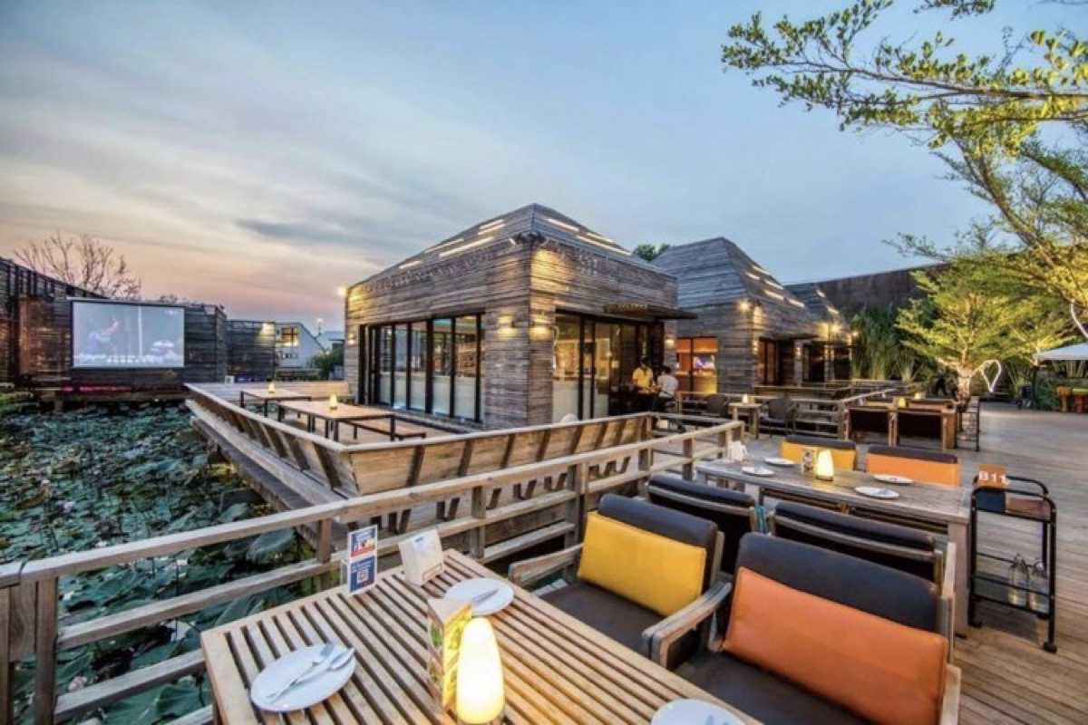 Waterside Restaurant Bangkok