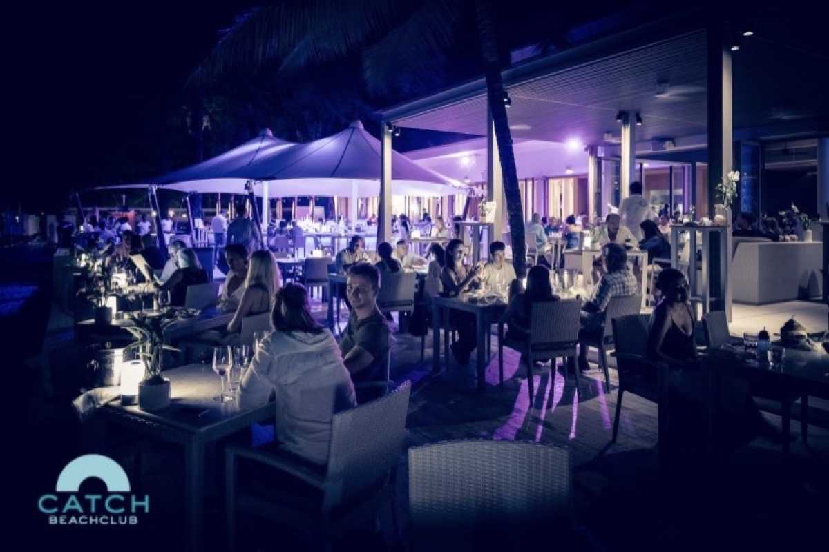 แคช บีช คลับ