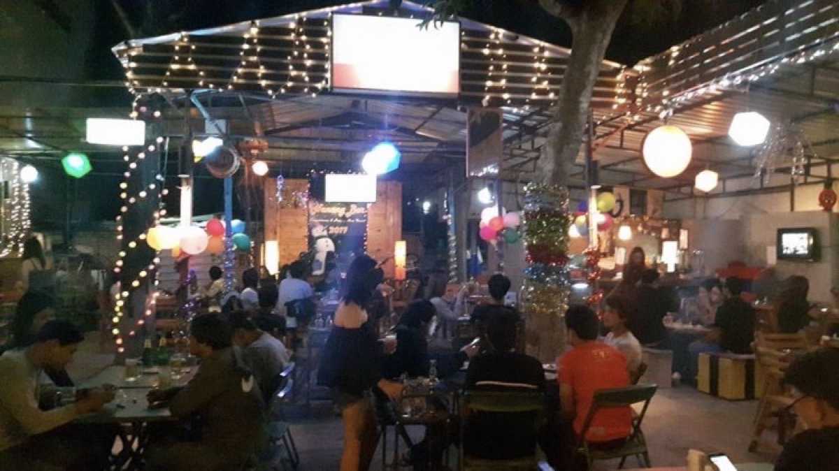 น่านั่งบาร์