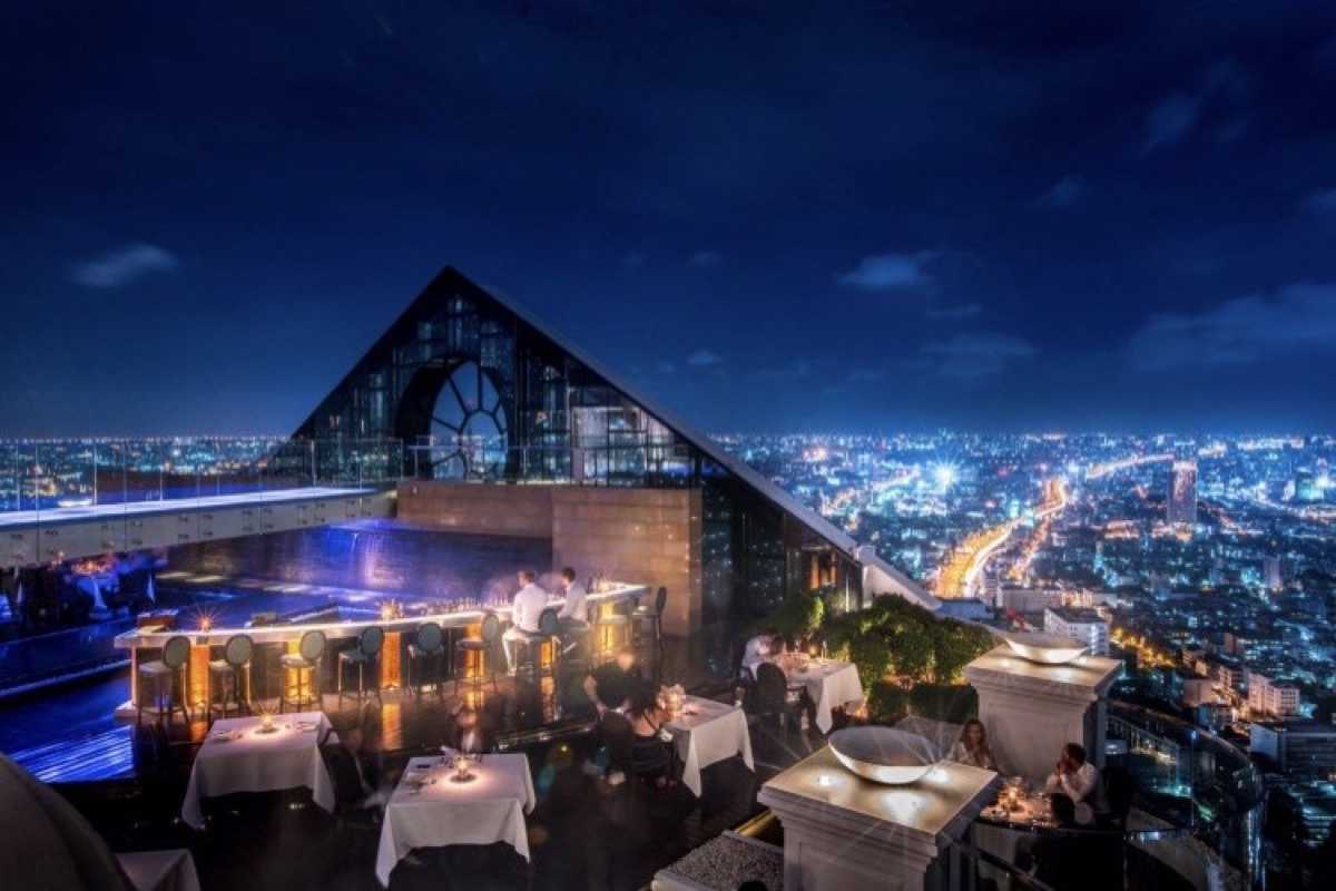 Breeze Restaurant, Tower Club at lebua
