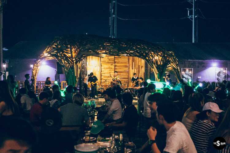 เยส บาร์ เยส มาย ไลฟ์