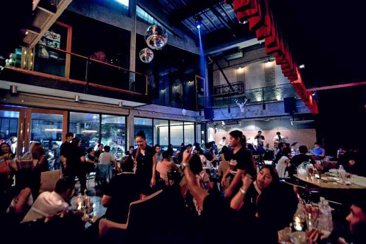 รียูเนี่ยน