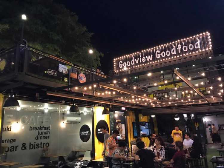 De Cafe' Bar&Bistro Nakhonpanom