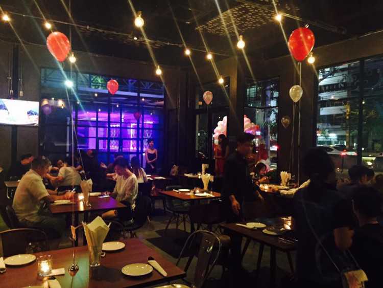 Belong Bar & Bistro