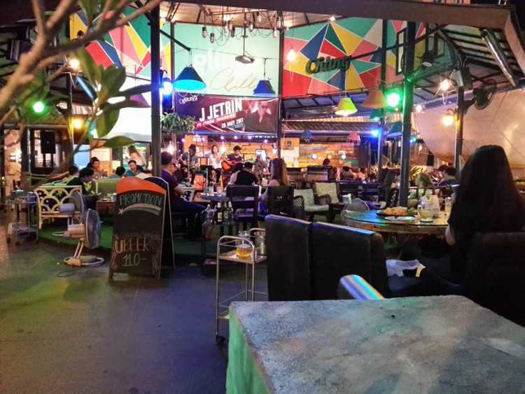 กิ๊บซี่ ผับ กาญจนบุรี